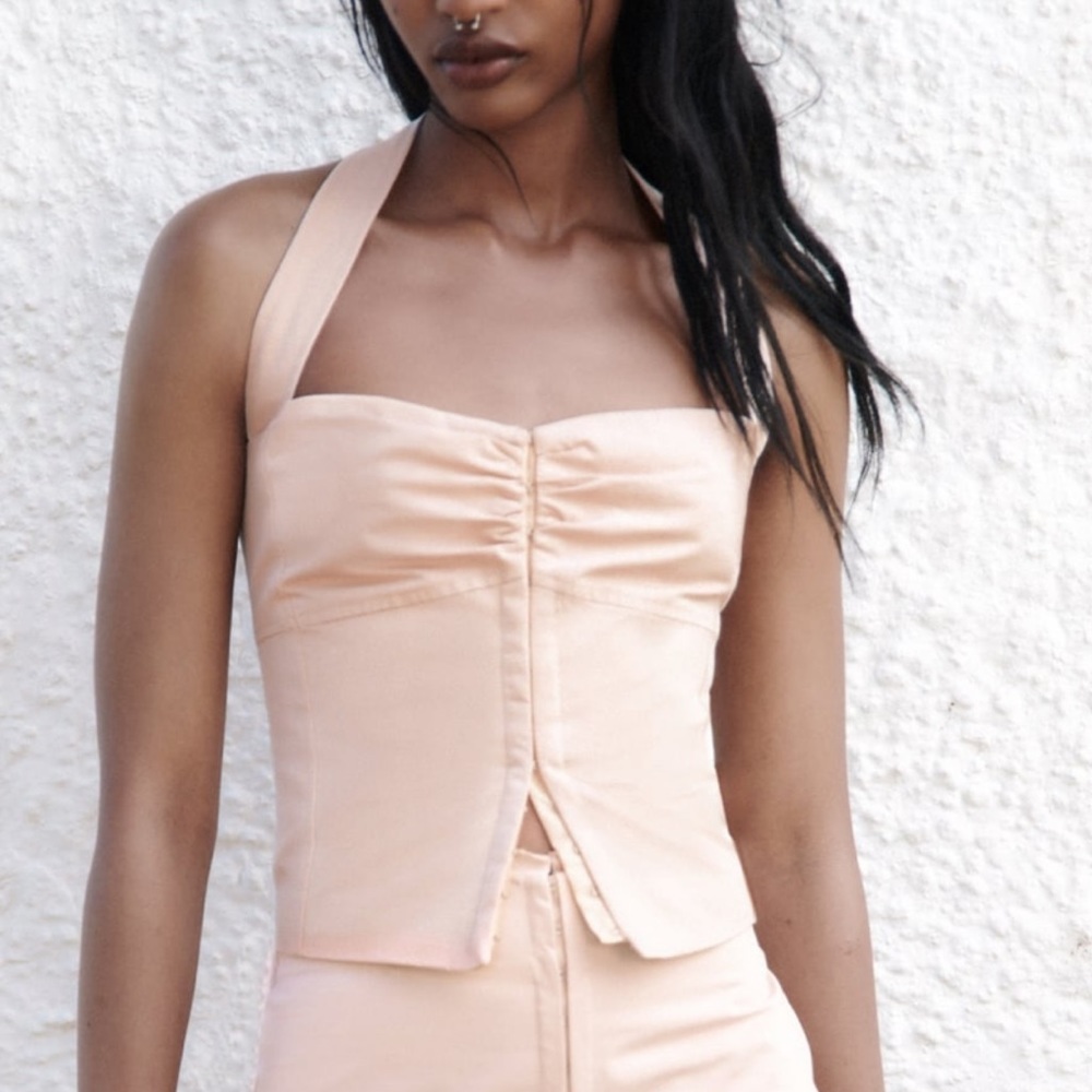 Light pink corset top from Zara!